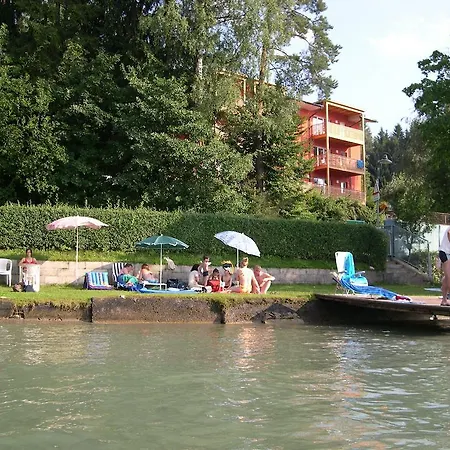 - Pension Adlerhorst * Velden am Wörthersee